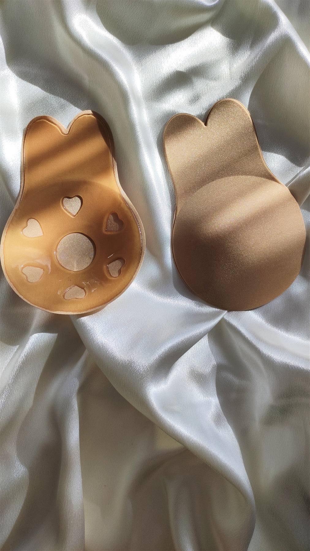 DHCare Straplez Sırtsız Sütyen, Göğüs Asansör Bandı, Yeniden Kullanılabilir  Nipelsiz Kapaklar Kadınlar için Görünmez Yapışkan Sütyen